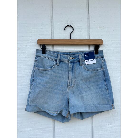 NWT Old Navy High Rise WOW Inseam 2" Shorts, Sz 2 - Picture 1 of 5
